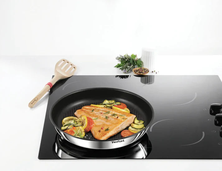 batterie de cuisine tefal , casseroles et poêles 10 pièces