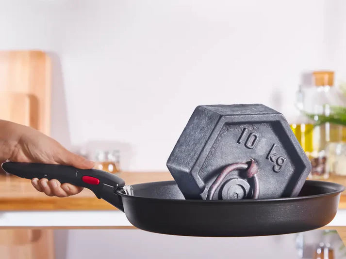 batterie de cuisine tefal , casseroles et poêles 10 pièces